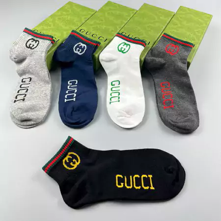 限定版 グッチ スニーカーソックス1枚入 棉100% オシャレ男女兼用 GUCCI ロゴ 字母 に刺繍 アンクルソックスアウトレット peazaka 送料無料