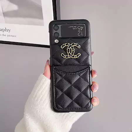 シャネル iphone 16 15 ケース Chanel iphone 16 15 ケース