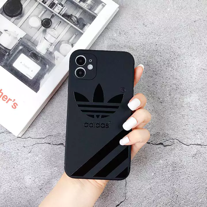 adidas風 スマホケースiphone15 pro max高校生