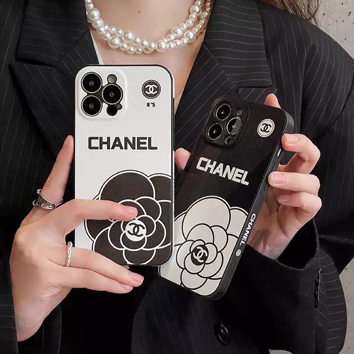 Chanel カメリア柄 iPhone 15pro max ケース シャネル カップル アイフォーン14携帯ケース おしゃれ 芸能人愛用 iPhone 14pro ケース 高級感