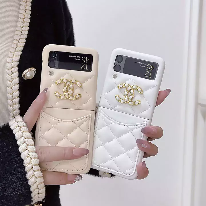 シャネル iphone 16 15 ケース Chanel iphone 16 15 ケース