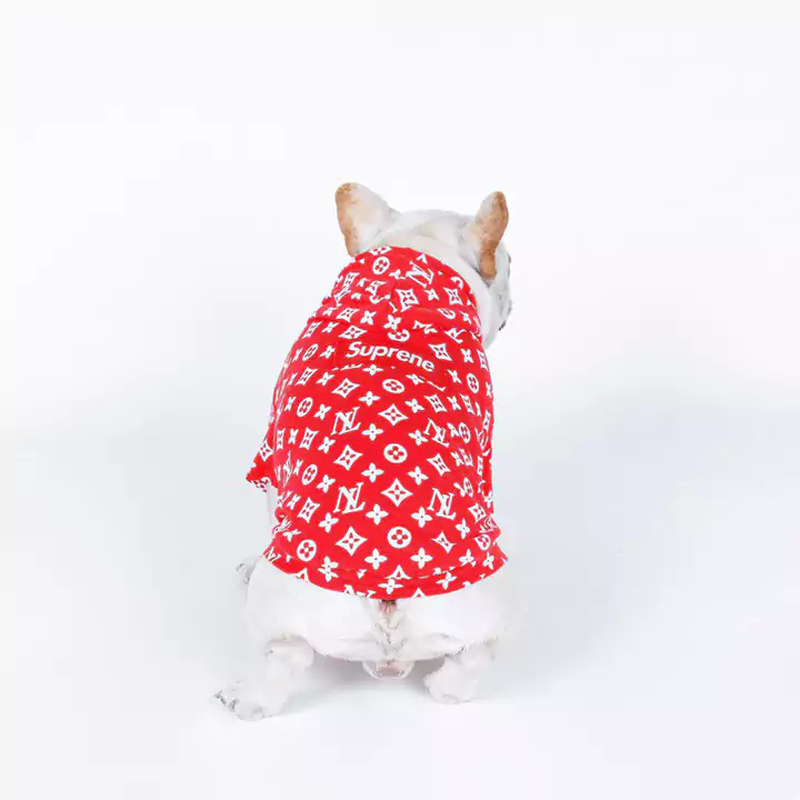 シュプリーム ルイヴィトンコラボ 犬の服 パーカー SUPREME LV タンクトップ 洋服 袖無し 小型犬 中型犬 ブランド 英字柄 犬の服 パロディ