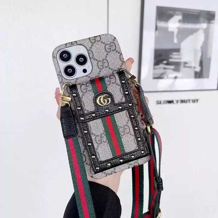 ブランド gucci iphone ケース 16 15 グッチ 携帯 ケース 14 13 12 可愛い 斜 めがけ 革 カード 収納 おしゃれ 新作 人気 安い 