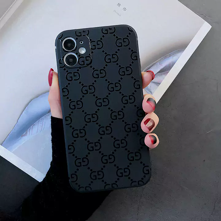 風 gucci iPhone 15 pro max カバー メンズ 