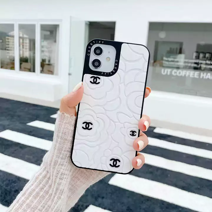 Chanel iPhone 14 プロマックススマホケース