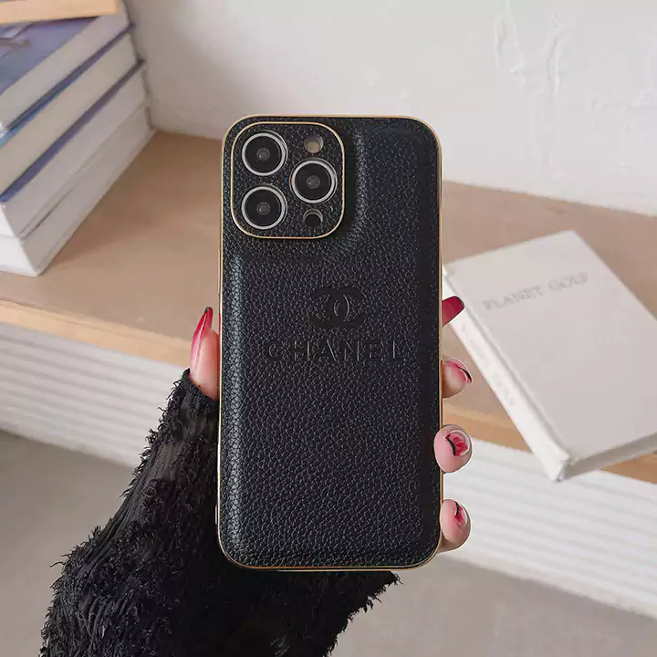 アイフォーン13 Chanel スマホケース