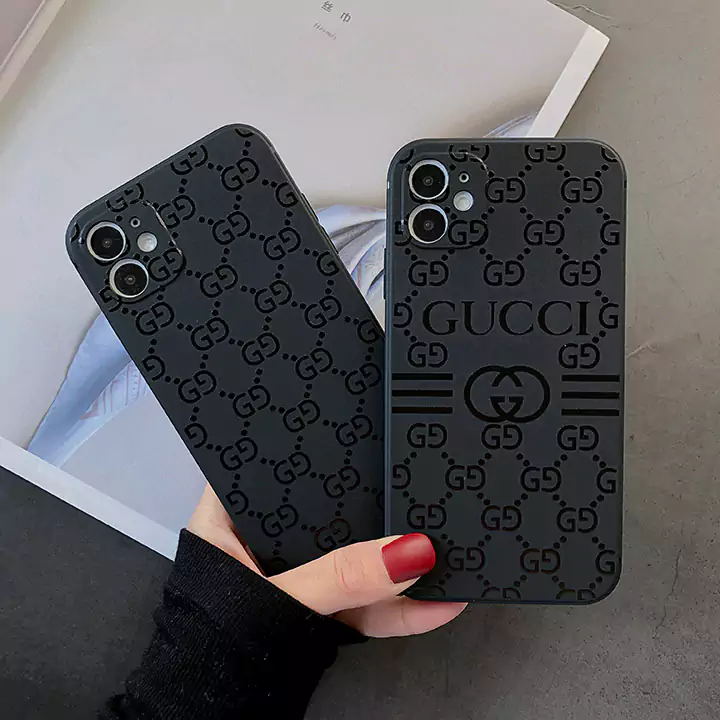 風 gucci iPhone 15 pro max カバー メンズ 