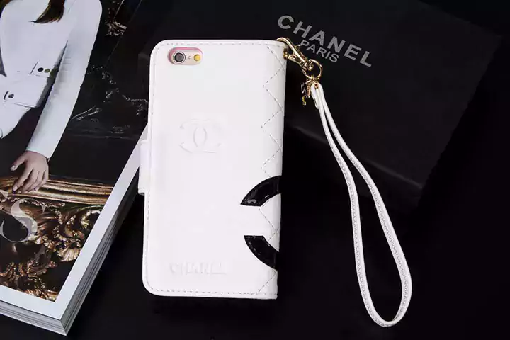 chanel iphone16 pro携帯ケーススタンド機能